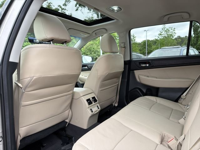 Used 2019 Subaru Outback 2.5i Limited w/ Popular Package #2 AWD/4WD image 11