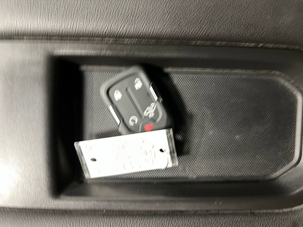 Used 2020 Chevrolet Silverado 1500 LT w/ All-Star Edition image 26