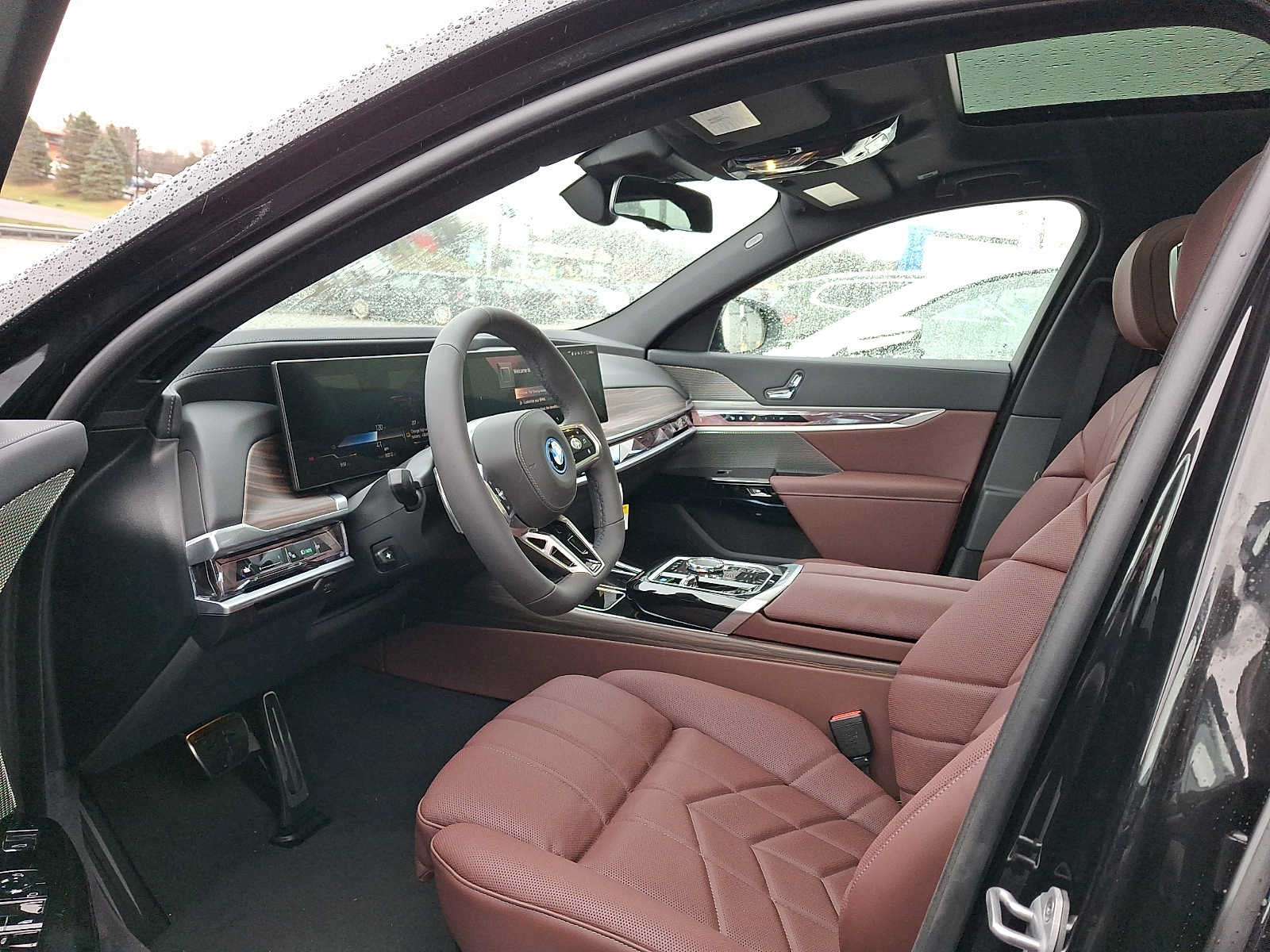 New 2026 BMW i7 xDrive60 w/ Executive Package AWD/4WD image 5