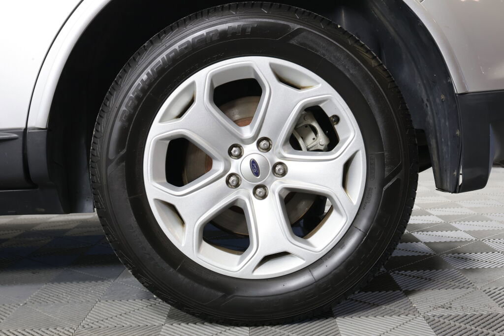 Used 2014 Ford Edge SEL w/ Equipment Group 205A AWD/4WD image 8