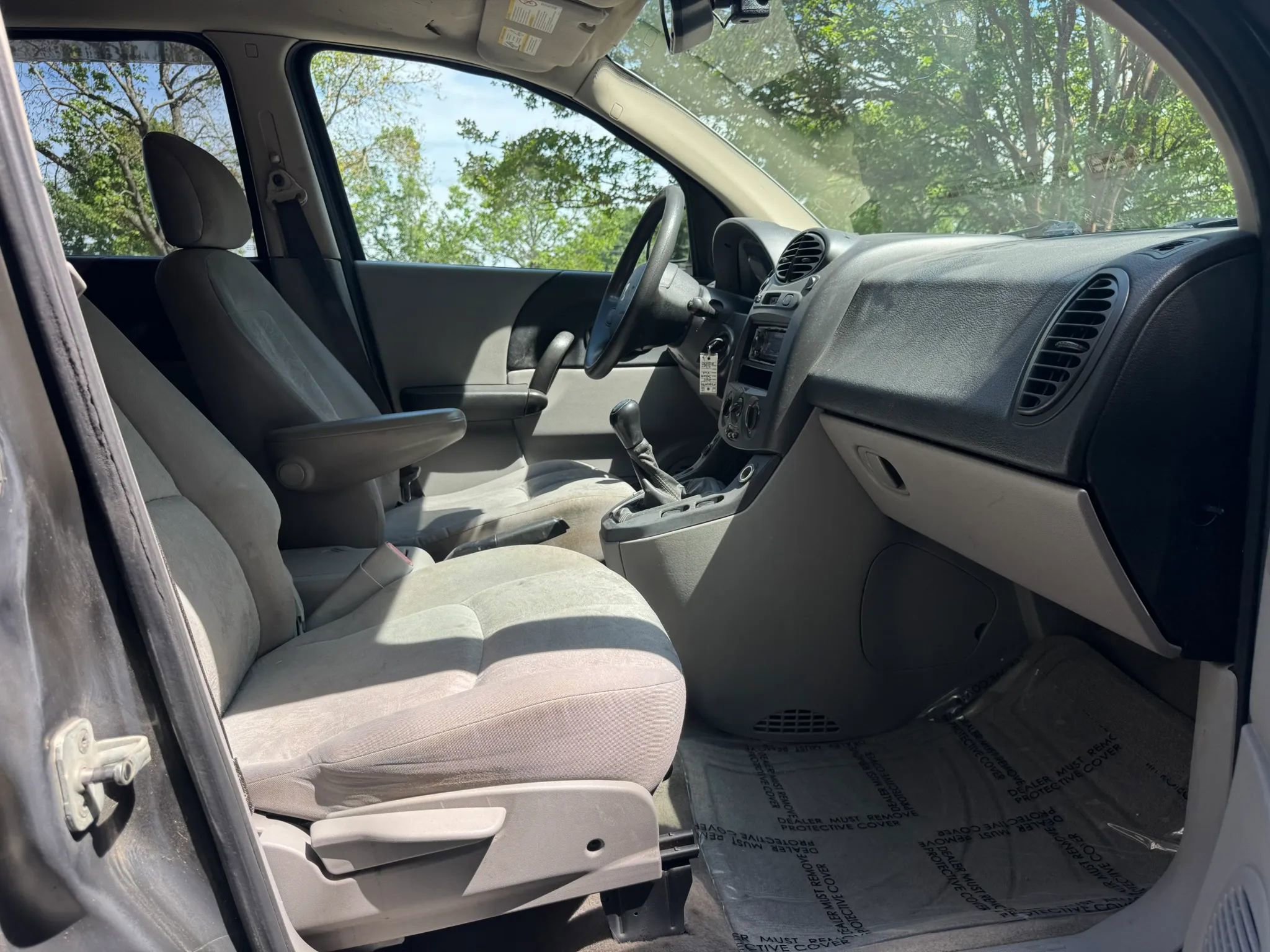Used 2004 Saturn Vue 2WD w/ PWR Pkg image 13