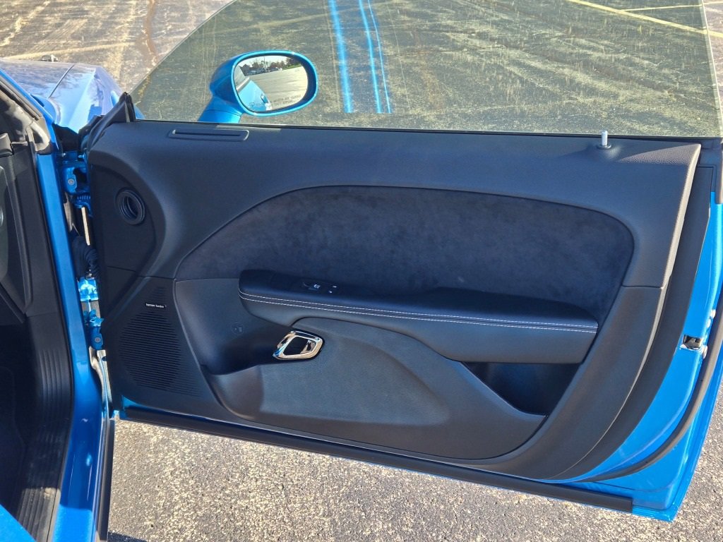 Used 2019 Dodge Challenger SRT Hellcat image 30