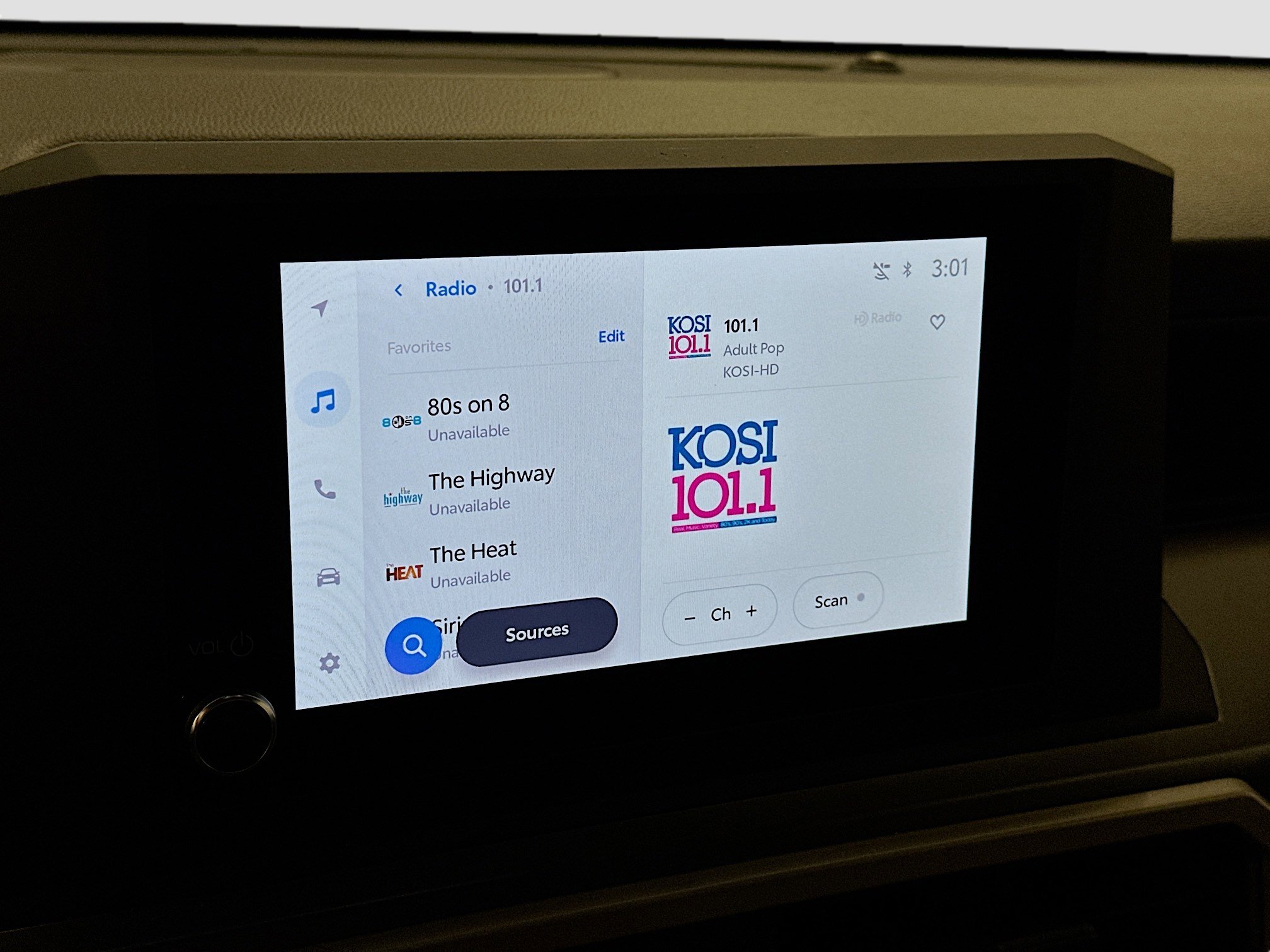 Used 2025 Toyota Tacoma TRD Off-Road image 21