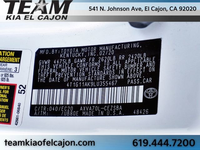 Used 2020 Toyota Camry SE w/ Carpet Mat Package image 30