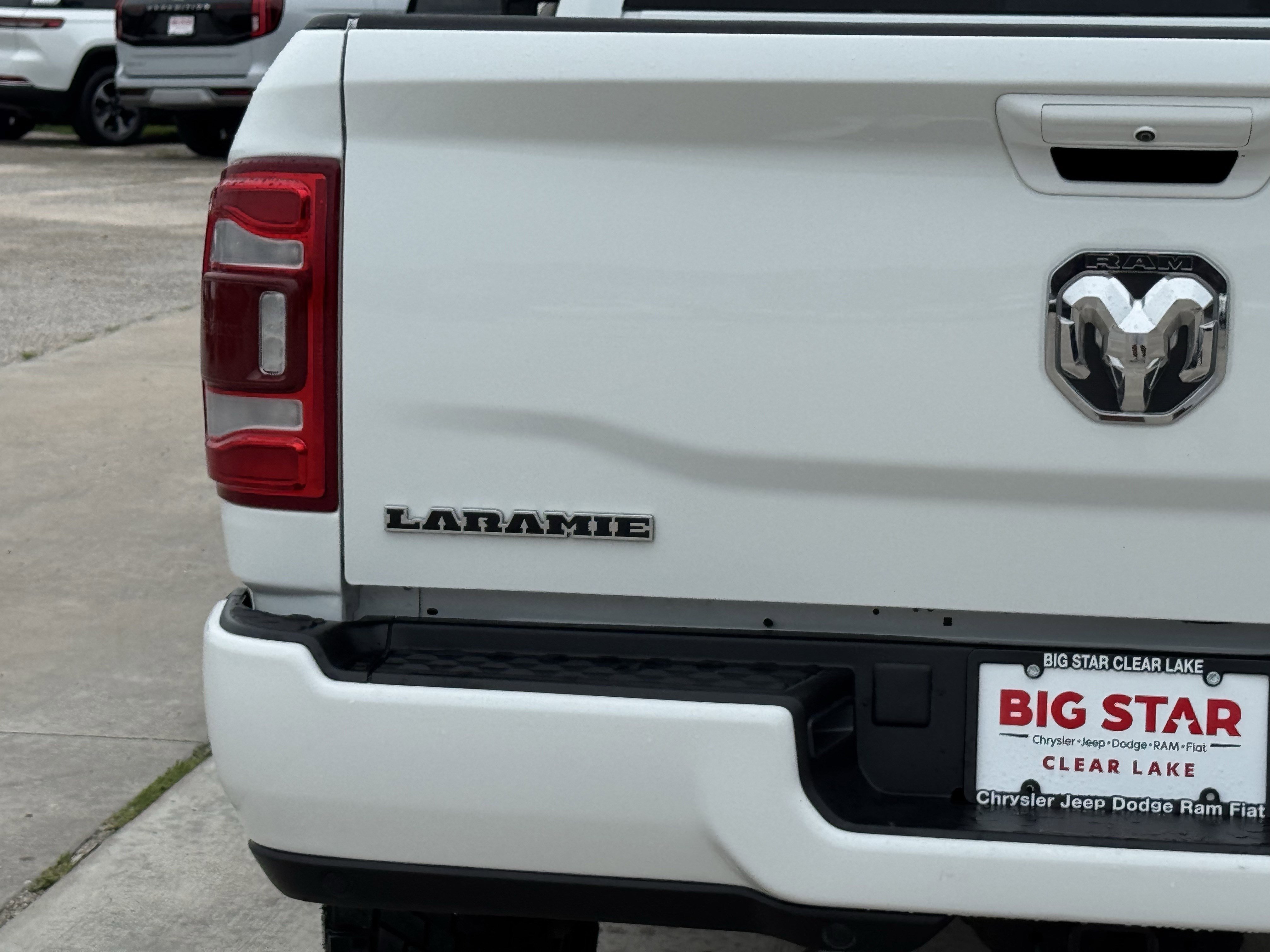Used 2024 RAM 2500 Laramie AWD/4WD image 11