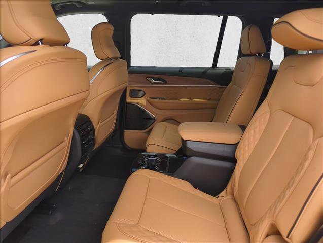 New 2026 Jeep Grand Cherokee L Summit AWD/4WD image 13