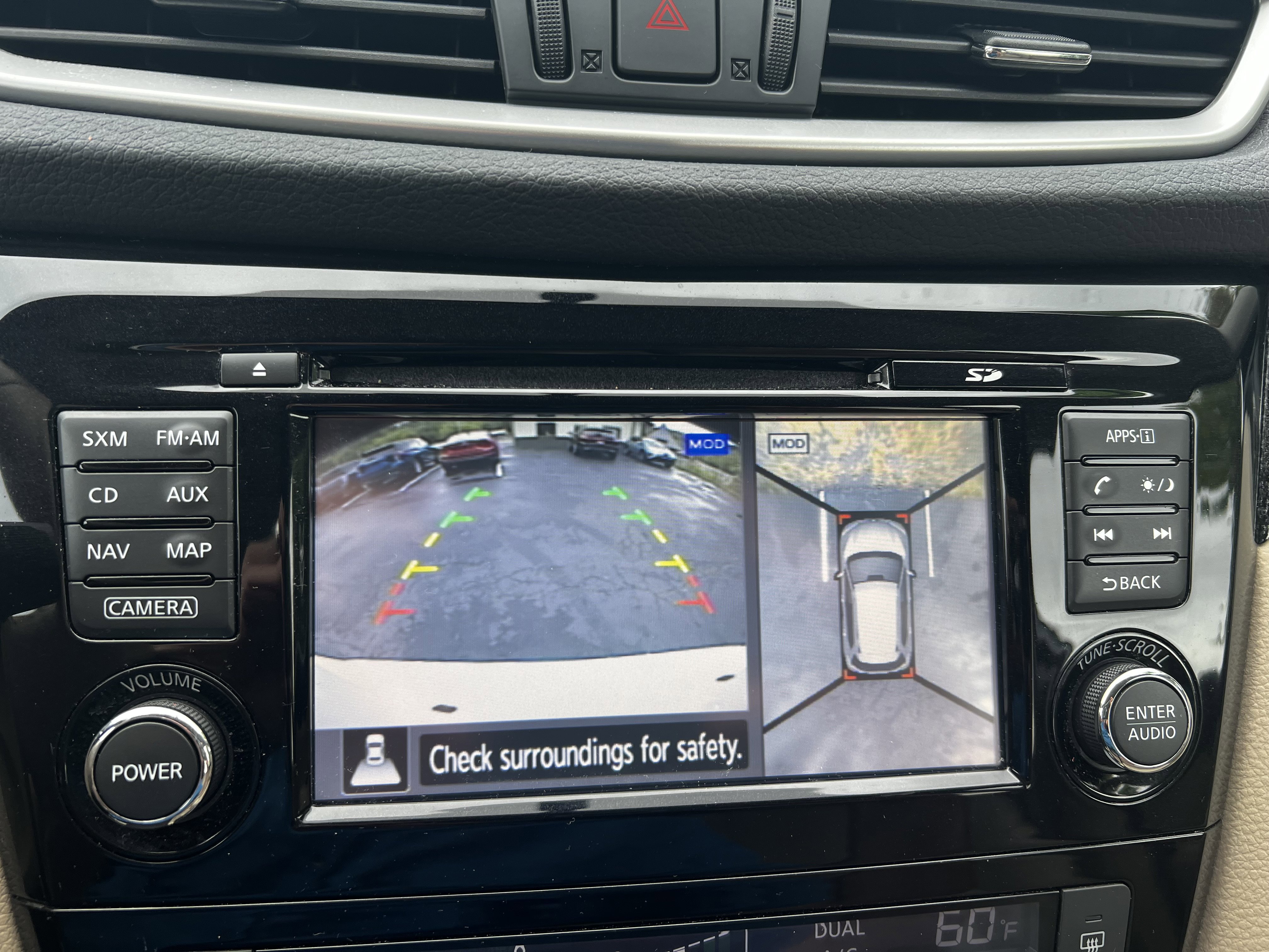 Used 2015 Nissan Rogue SL w/ SL Premium Package image 17