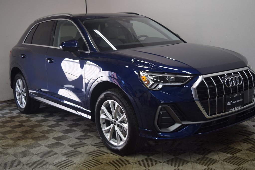 New 2025 Audi Q3 2.0T Premium Plus w/ Premium Plus Package