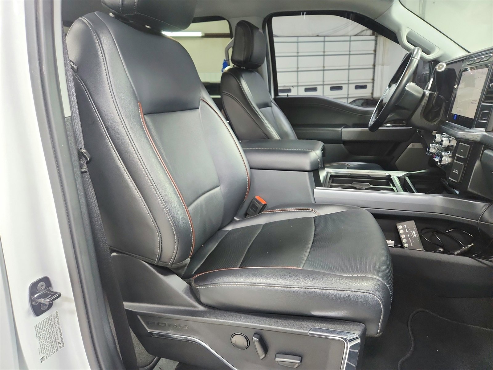 Used 2024 Ford F250 Lariat w/ Sport Appearance Package image 41