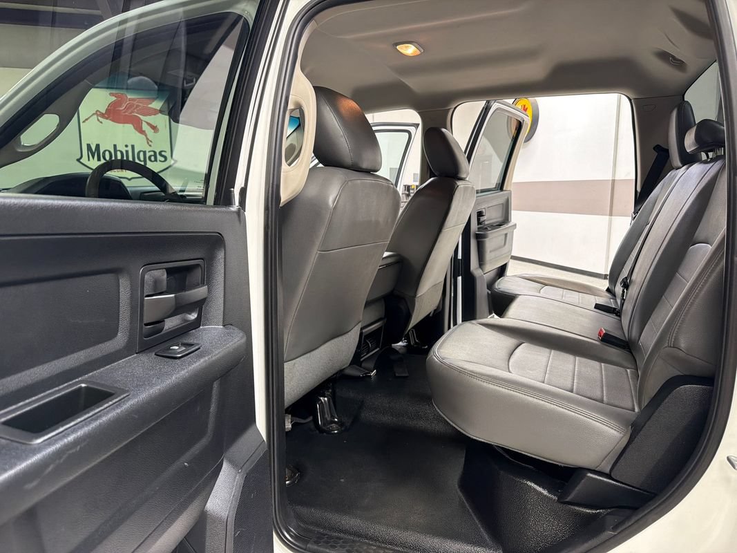 Used 2014 RAM 3500 Tradesman w/ Chrome Appearance Group AWD/4WD image 28