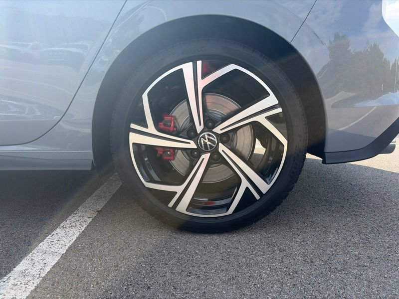 New 2026 Volkswagen GTI SE FWD image 44