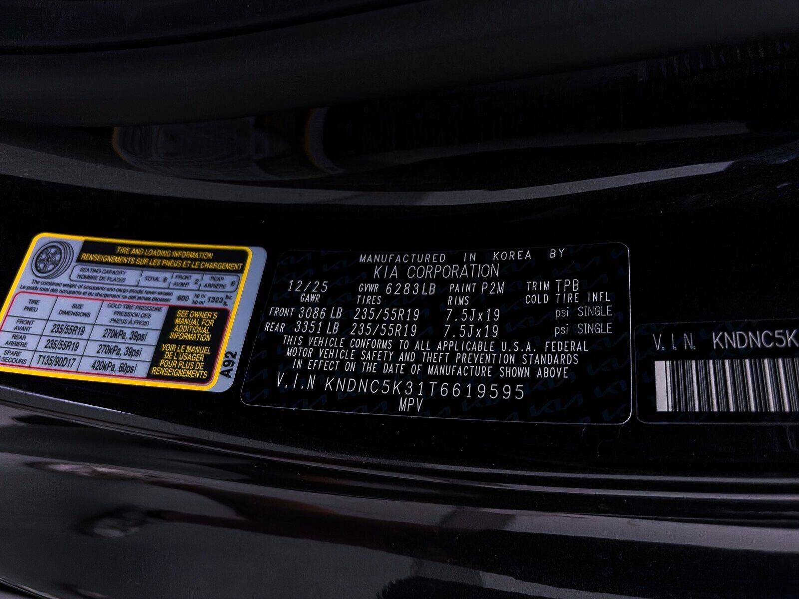 Used 2026 Kia Carnival EX FWD image 39