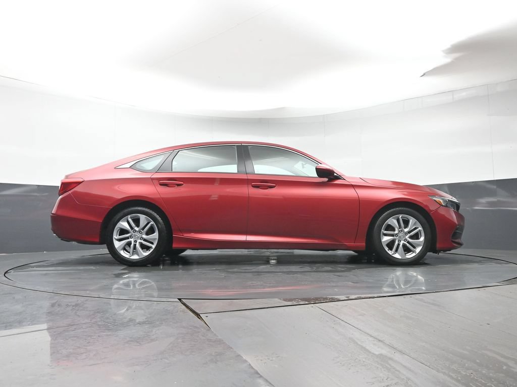Used 2019 Honda Accord LX image 29