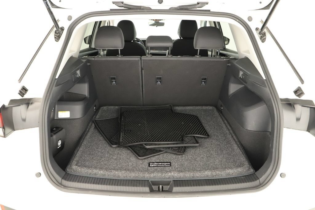 Used 2025 Volkswagen Tiguan S FWD image 28