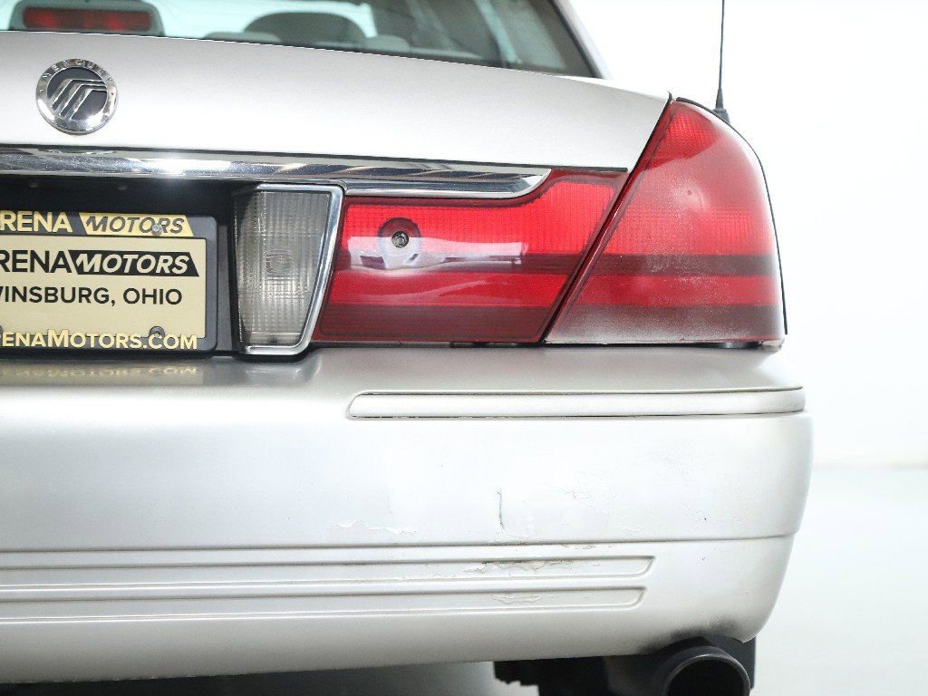 Used 2005 Mercury Grand Marquis LS image 9