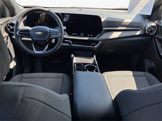 Used 2025 Chevrolet Equinox LT image 10