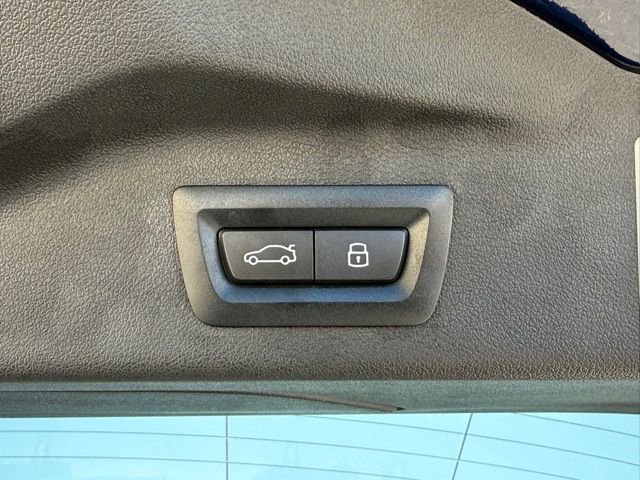 Used 2026 BMW X7 M60i image 17