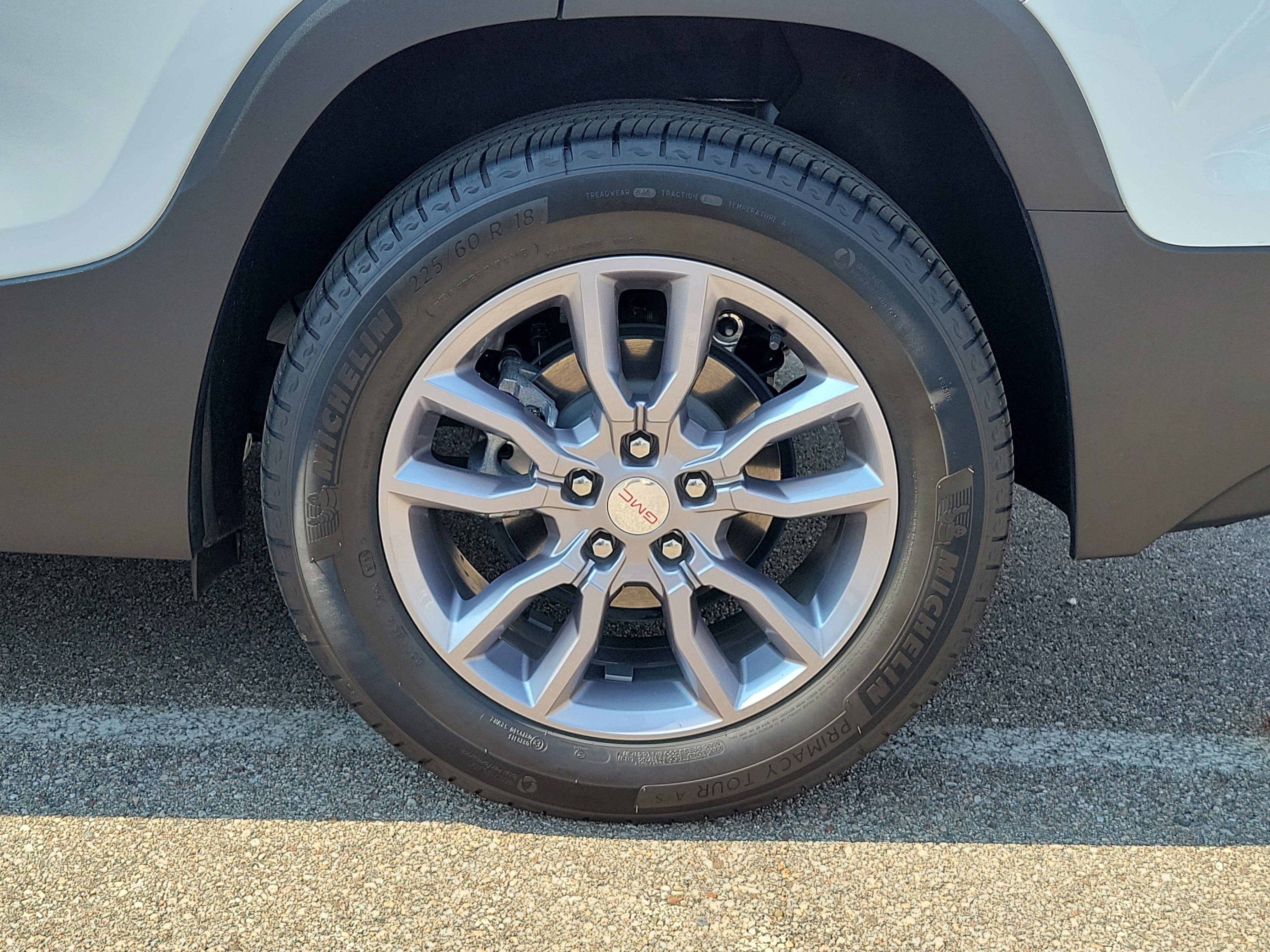 Used 2022 GMC Terrain SLT w/ Tech Package AWD/4WD image 5