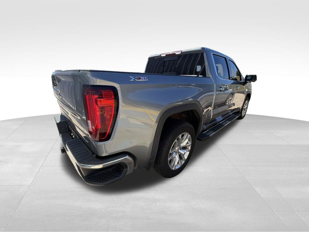 Used 2021 GMC Sierra 1500 SLT w/ SLT Premium Package AWD/4WD image 4