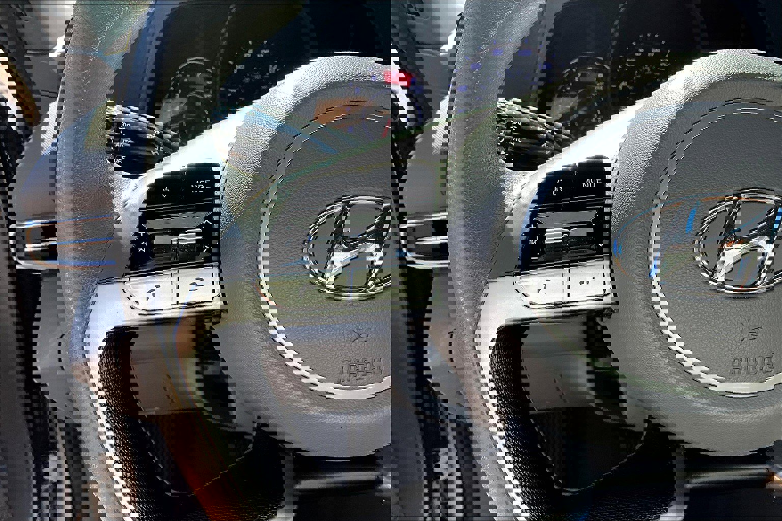 Used 2021 Hyundai Elantra SE image 21