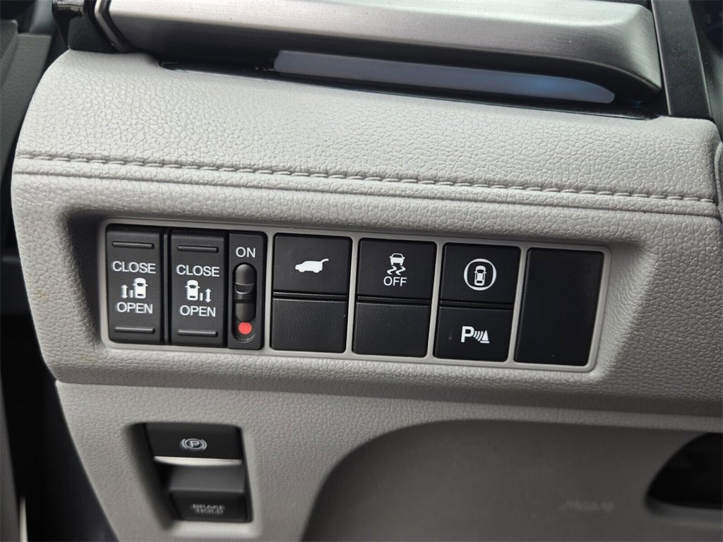 Certified 2023 Honda Odyssey Touring image 26