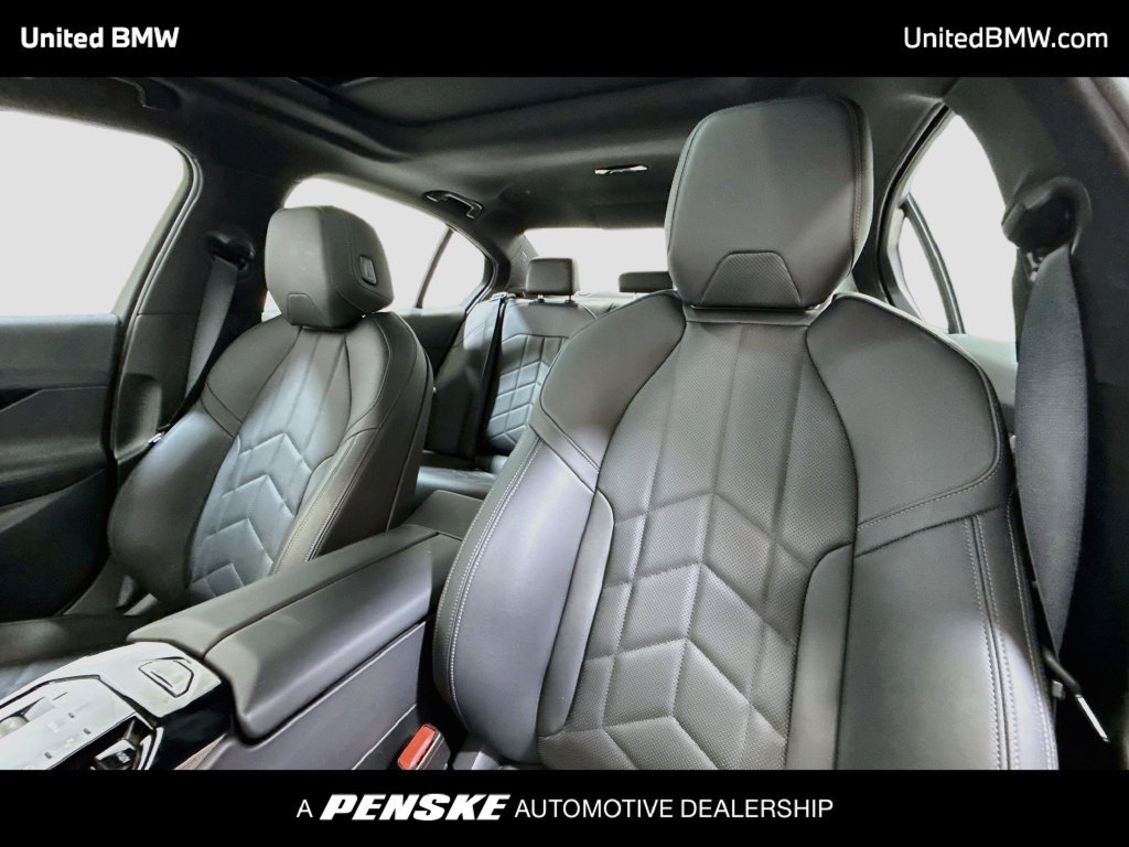 Certified 2026 BMW 530i RWD image 12