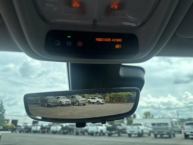 Certified 2023 Chevrolet Bolt EUV Premier w/ Redline Edition FWD image 12