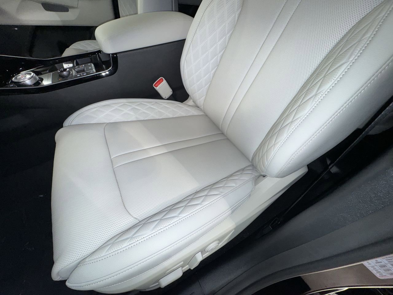 New 2026 Kia Sorento SX Prestige image 16