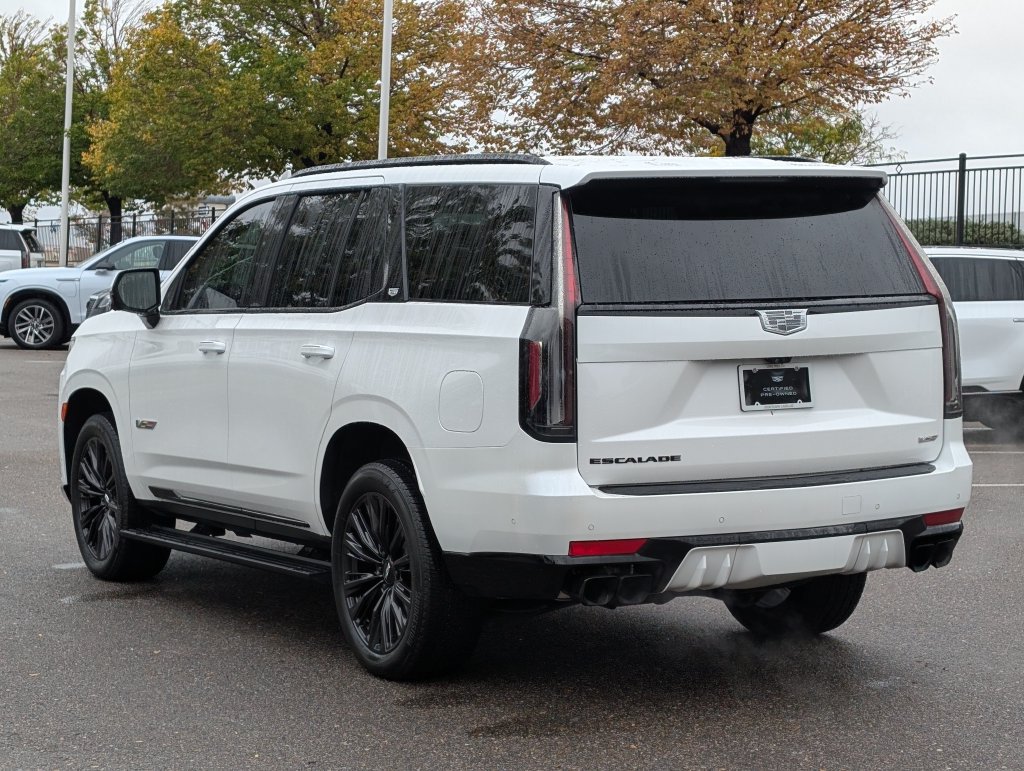 Certified 2024 Cadillac Escalade V w/ LPO, ONYX Package AWD/4WD image 3