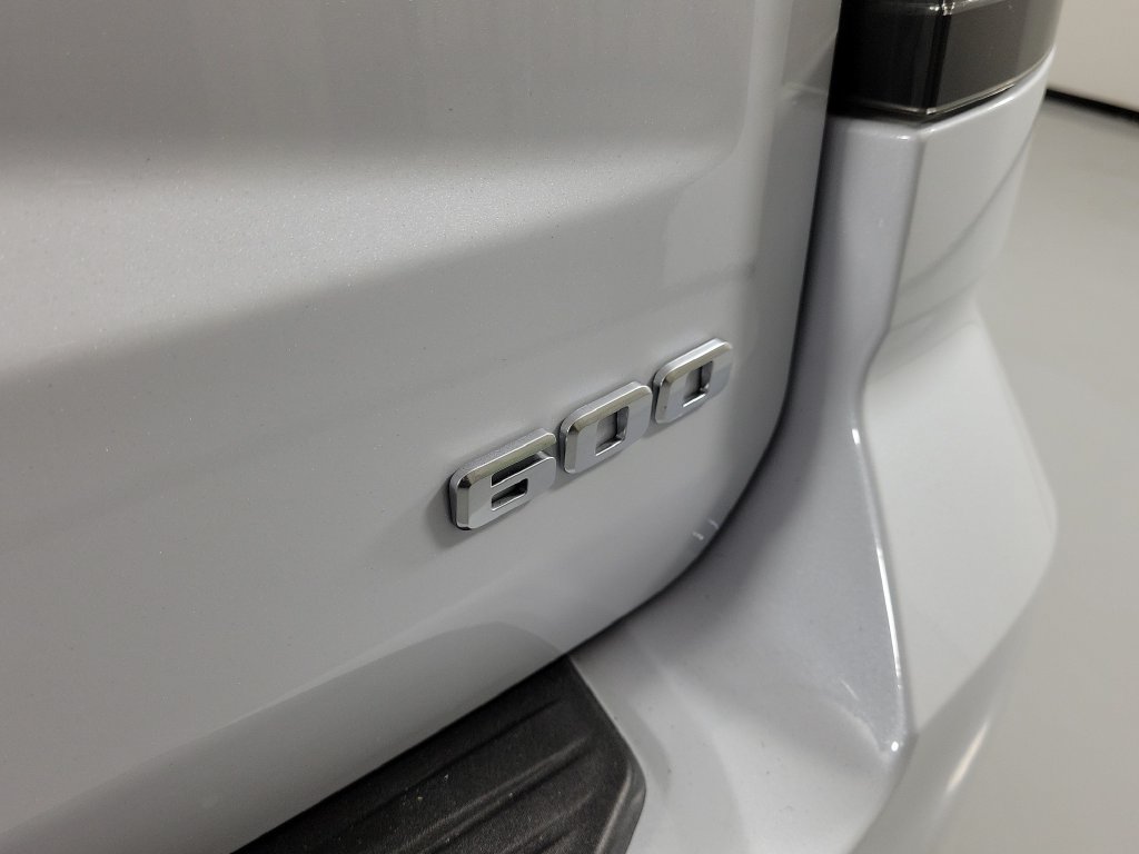 Certified 2026 Cadillac Escalade Luxury w/ Touring Package AWD/4WD image 6