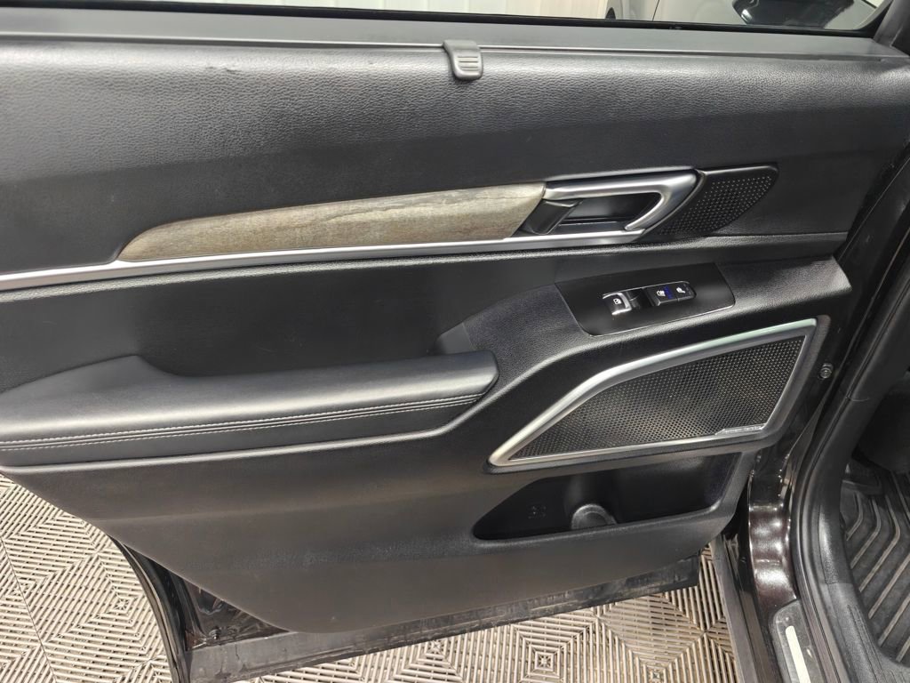 Used 2020 Kia Telluride SX w/ SX Prestige Package image 64