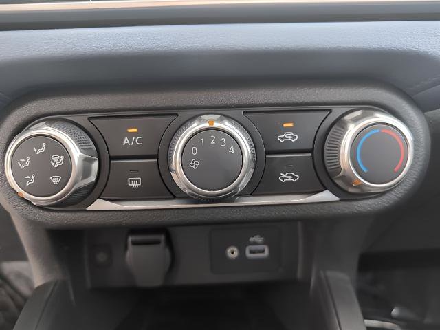 New 2025 Nissan Versa SV w/ Trunk Package image 15