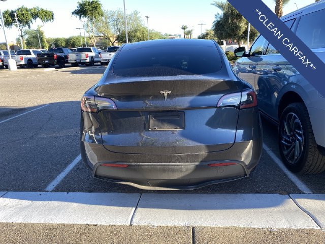 Used 2025 Tesla Model Y Long Range RWD image 3