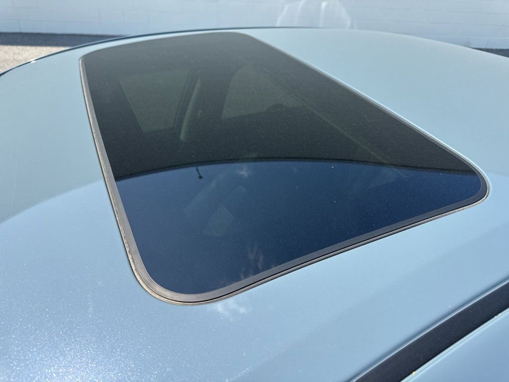 Used 2024 Nissan Sentra SR w/ SR Premium Package image 34