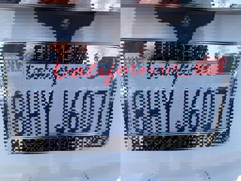 Used 2019 Ford Explorer XLT w/ Class III Trailer Tow Package image 4