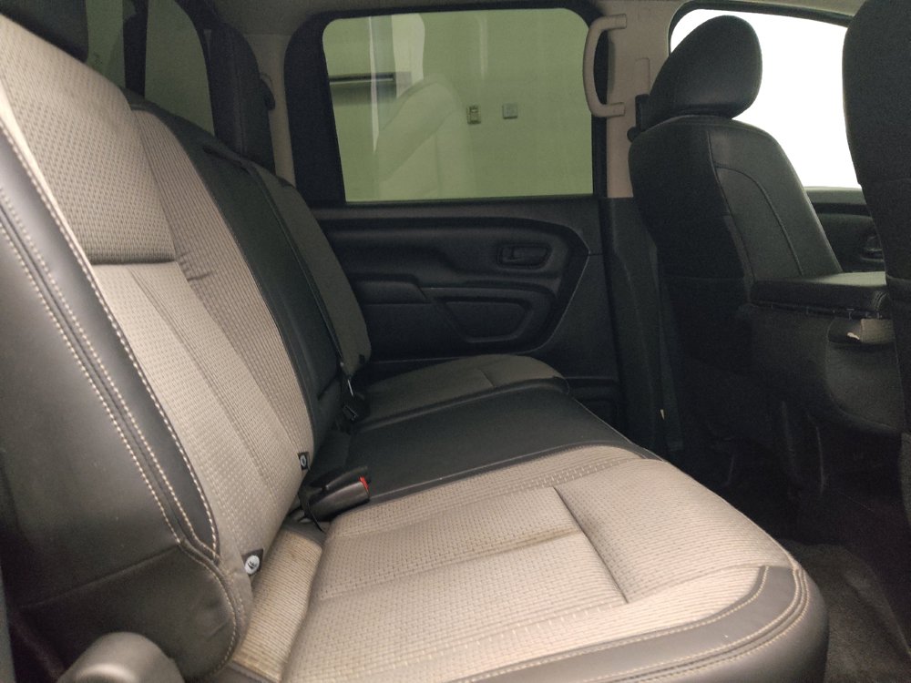 Used 2018 Nissan Titan S w/ S Utility Package RWD image 19