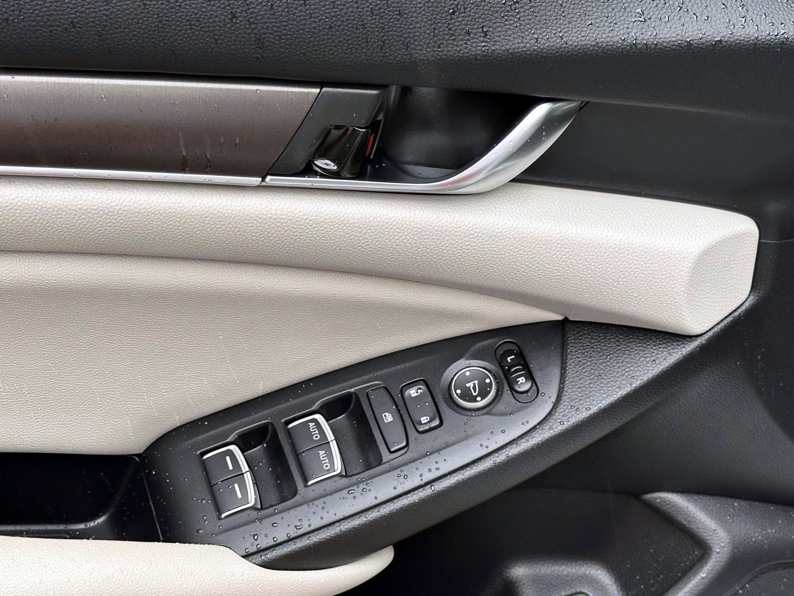 Used 2021 Honda Accord LX image 13