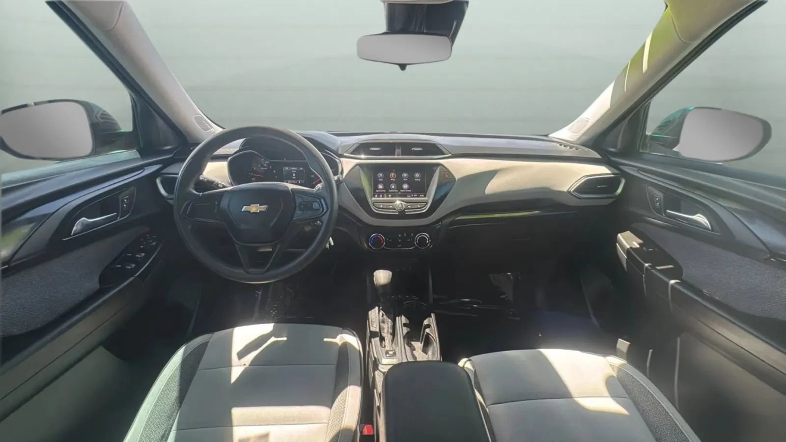 Used 2021 Chevrolet TrailBlazer LS AWD/4WD image 21