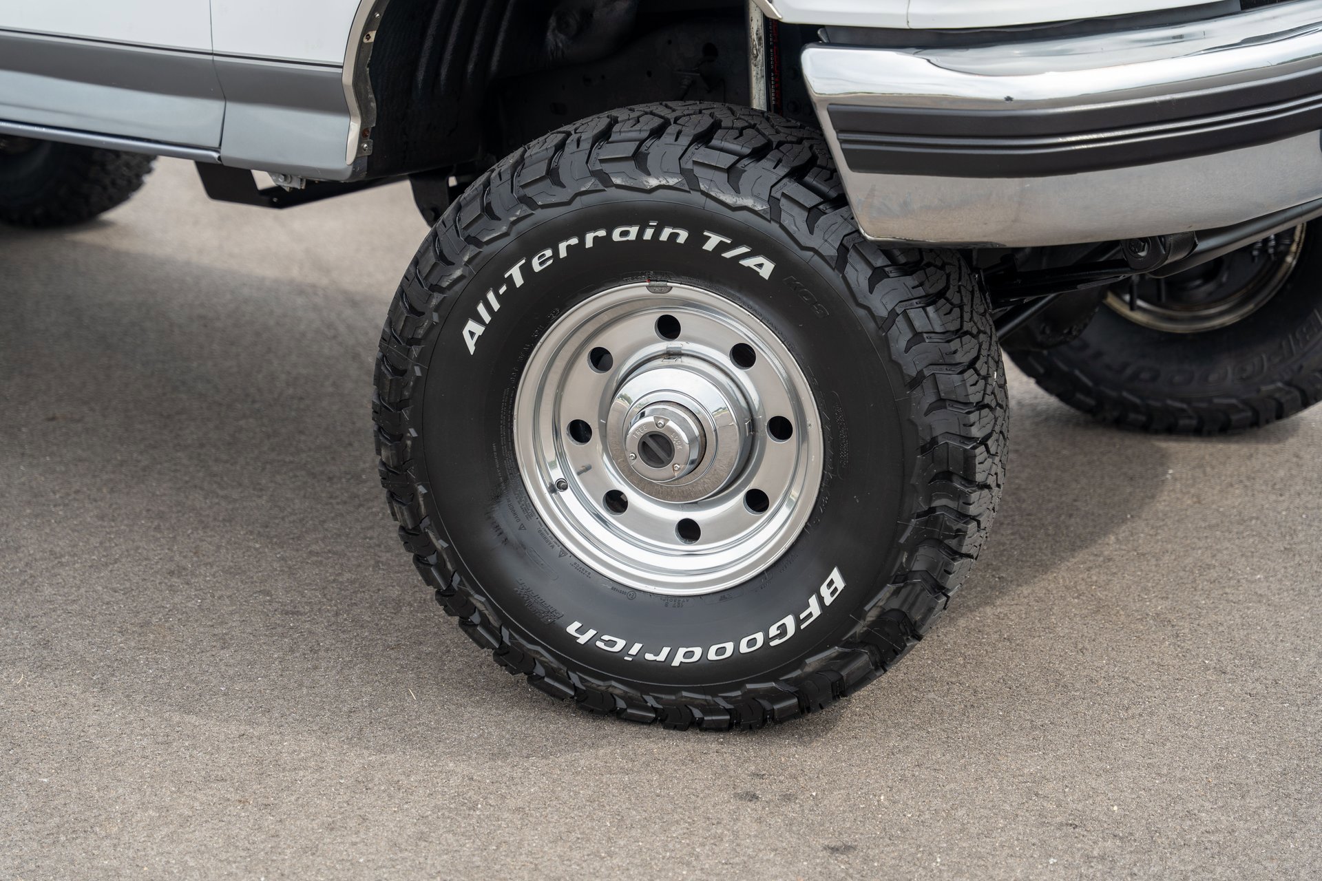 Used 1997 Ford F250 XLT image 4