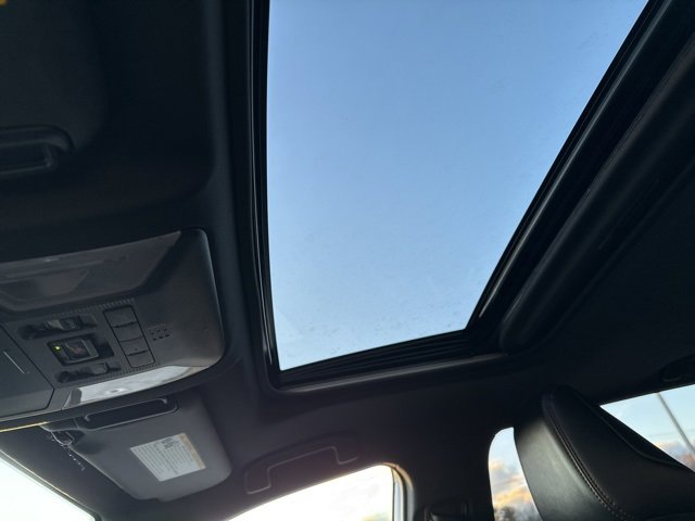 Used 2022 Toyota RAV4 XSE image 41