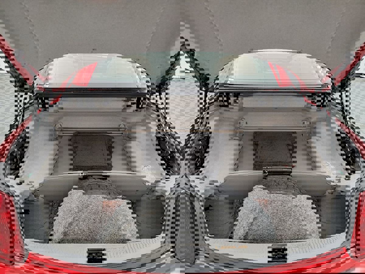 Used 2004 Lexus SC 430 Convertible image 30