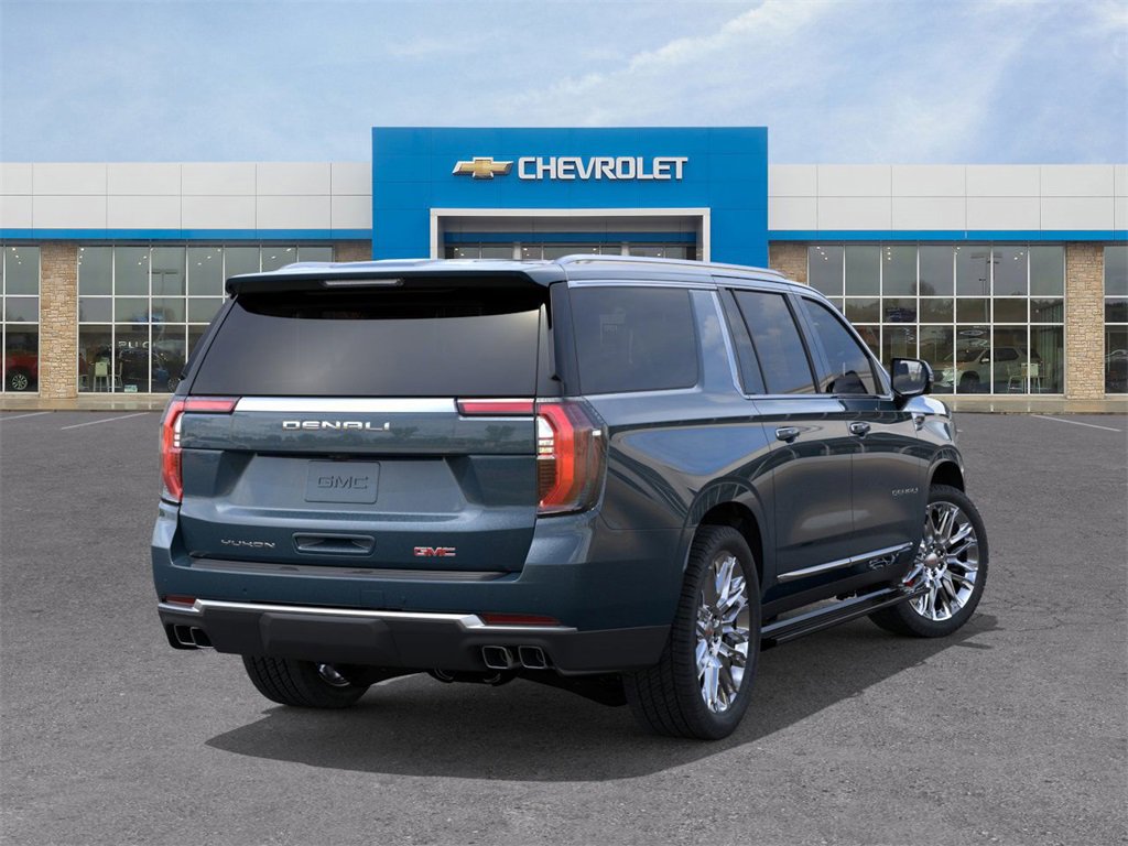 New 2026 GMC Yukon XL Denali w/ Denali Reserve Package image 4