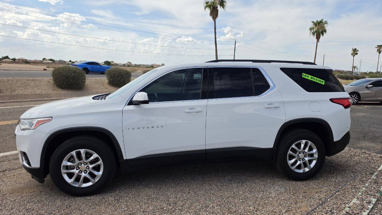 Used 2019 Chevrolet Traverse LT FWD image 5