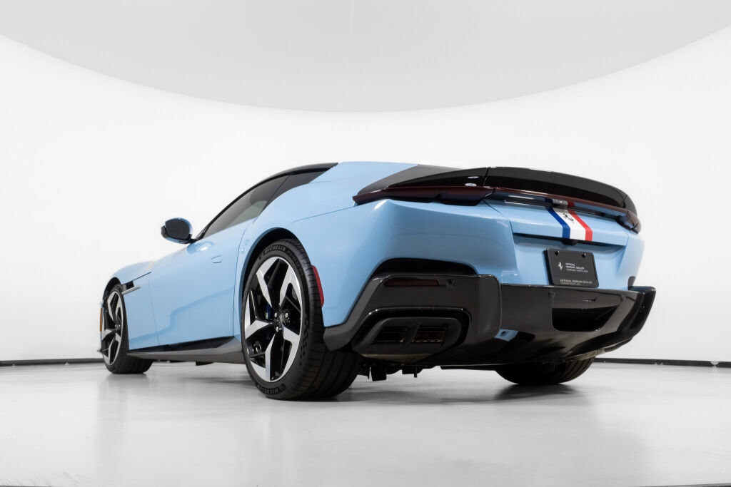 Used 2025 Ferrari 12Cilindri RWD image 20