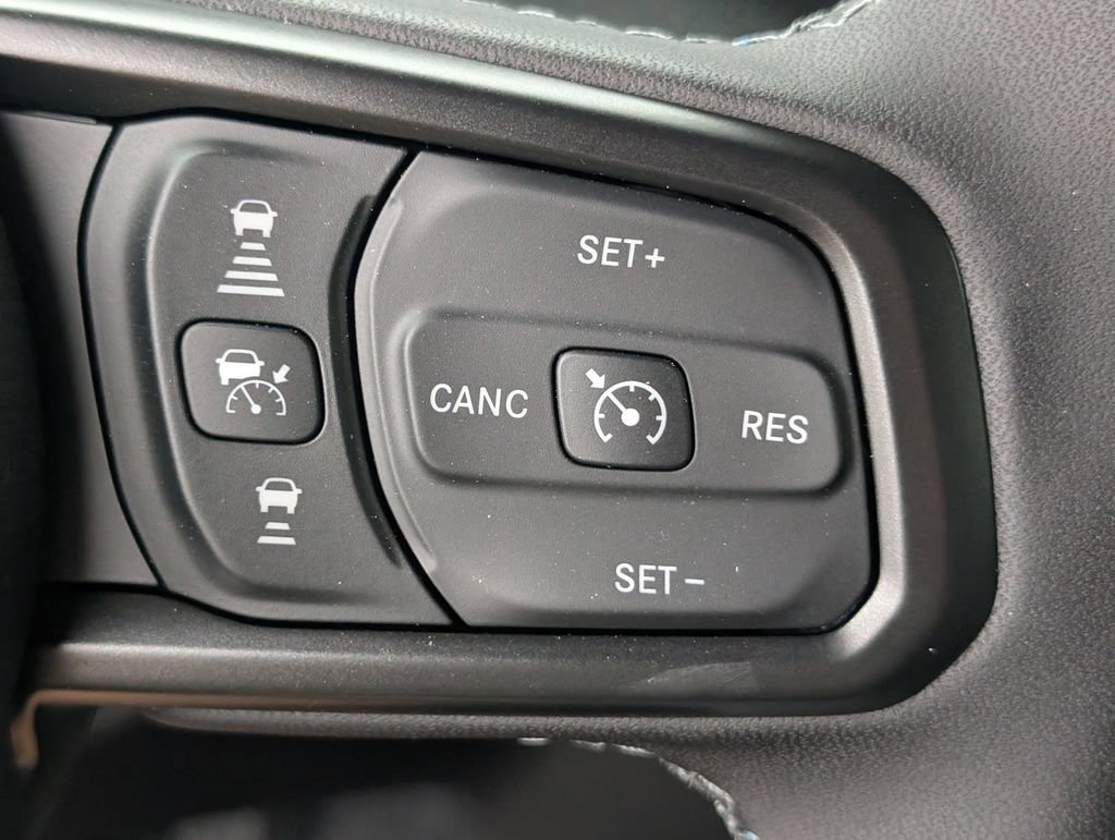 New 2026 Jeep Gladiator Sport AWD/4WD image 14