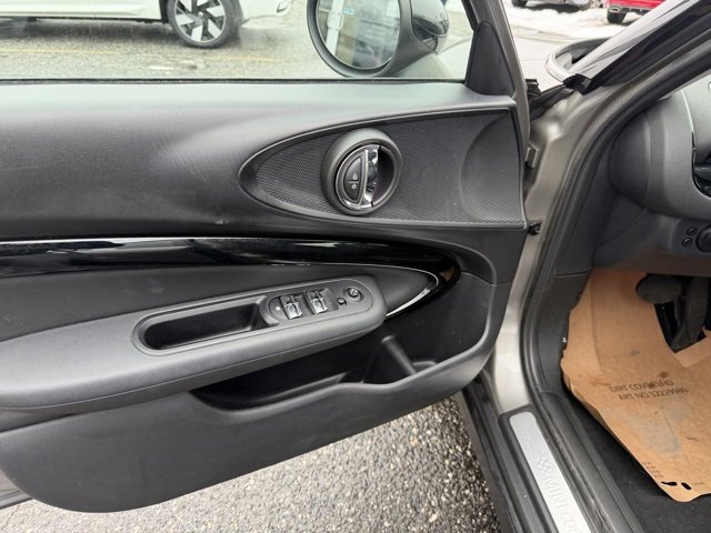 Used 2019 MINI Cooper Clubman S image 18