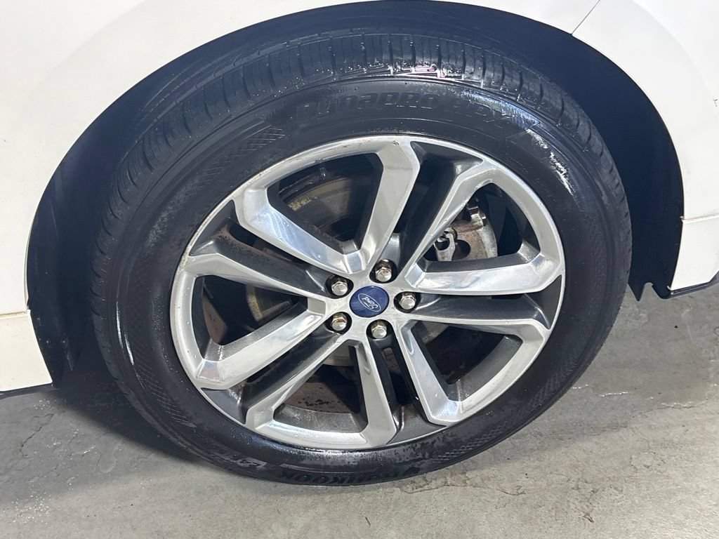 Used 2015 Ford Edge Sport w/ Equipment Group 401A AWD/4WD image 12