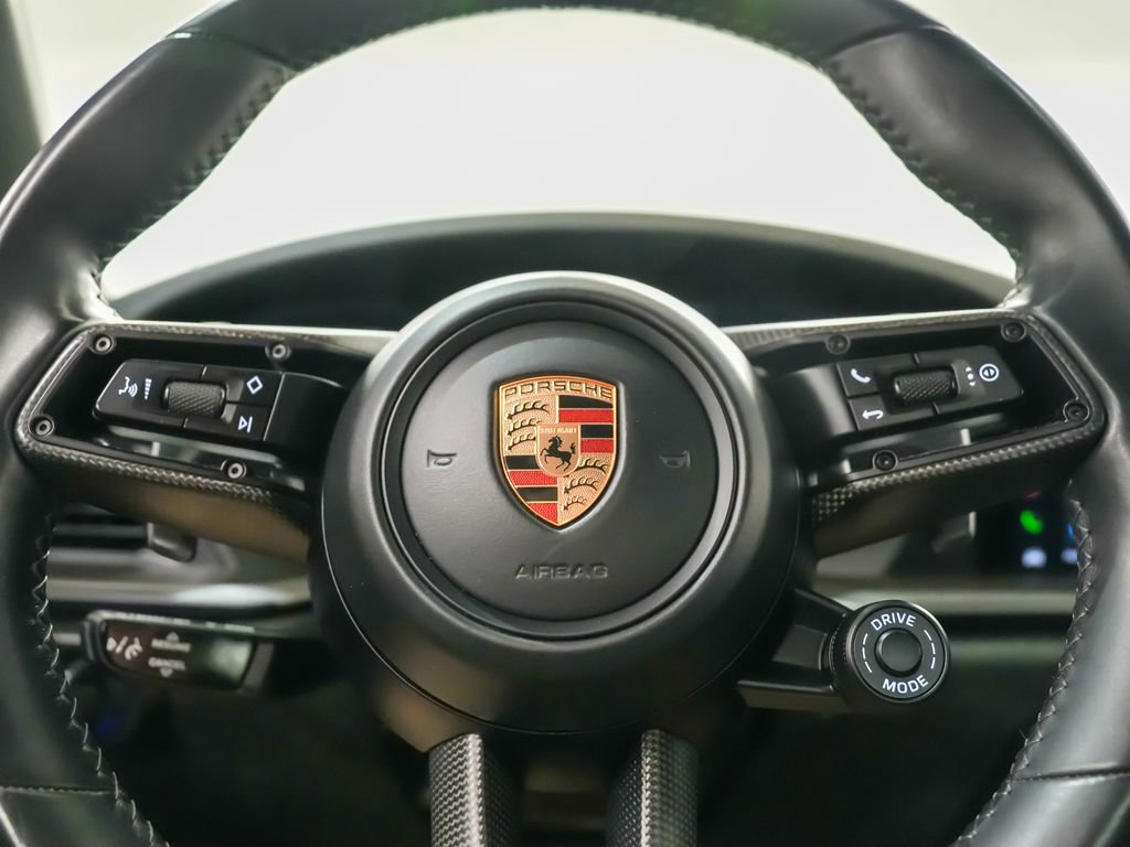 Certified 2022 Porsche 911 Targa 4 GTS AWD/4WD image 24
