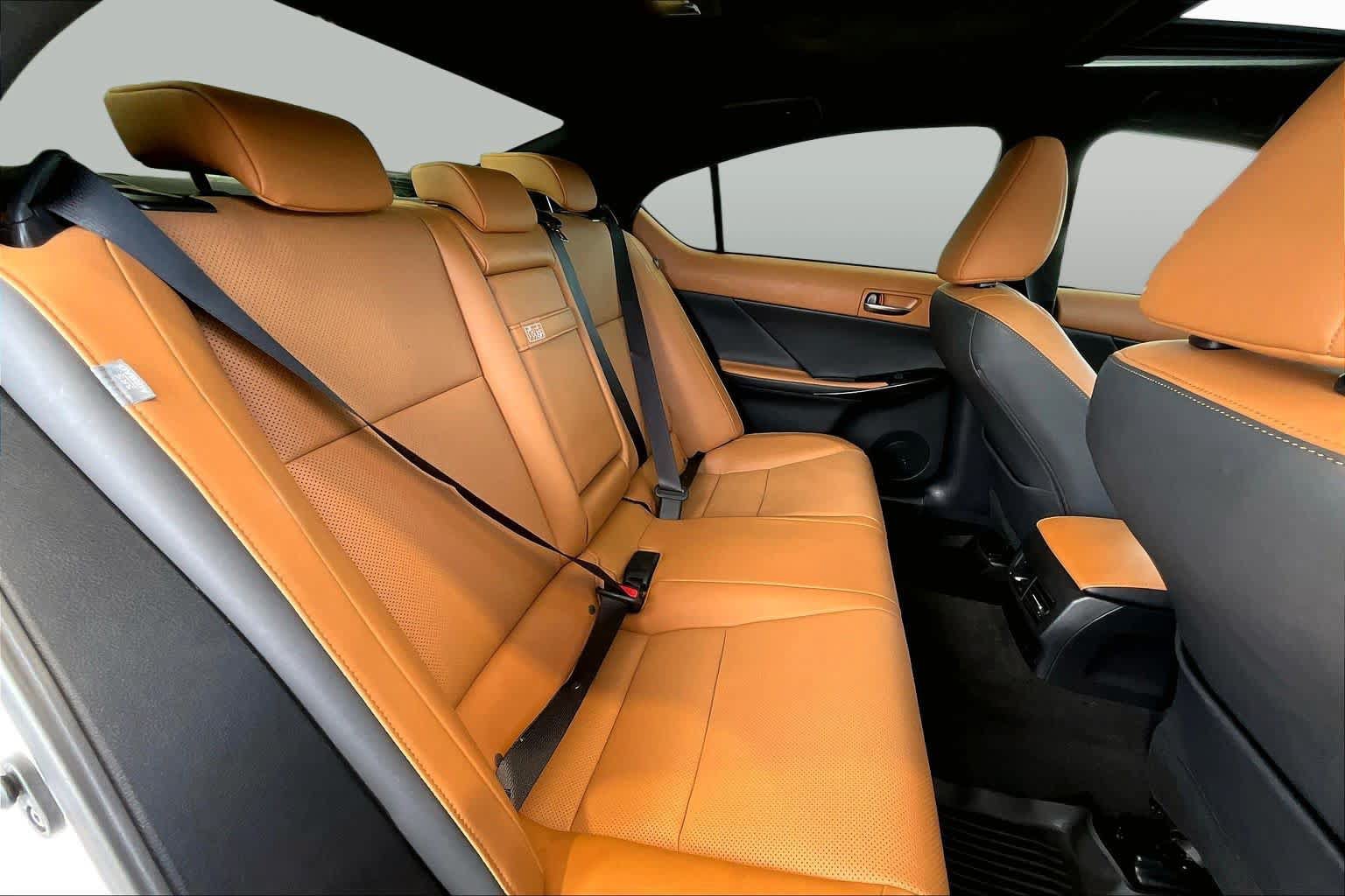 Used 2024 Lexus IS 350 F Sport RWD image 21