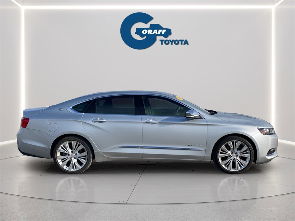 Used 2016 Chevrolet Impala LTZ w/ Enhanced Convenience Package image 7